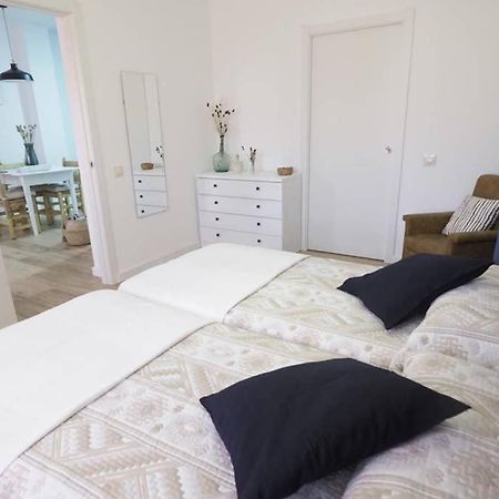 Apartaments Sa Calm Sant Miquel De Les Formigues ซานต์ ฮิลาริ ซาคาล์ม ภายนอก รูปภาพ