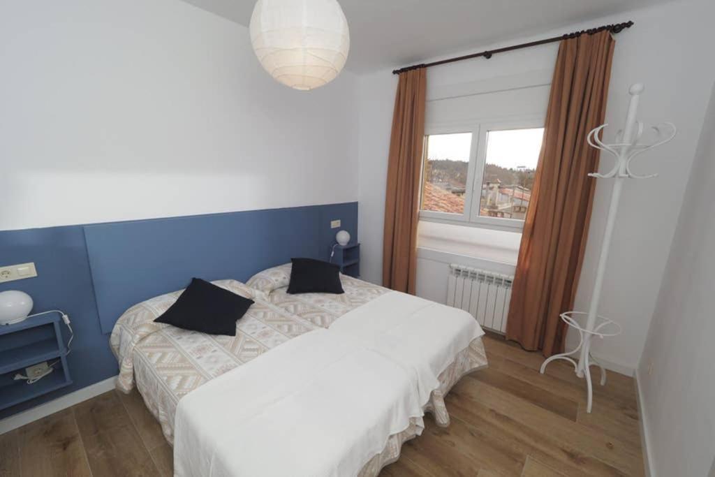 Apartaments Sa Calm Sant Miquel De Les Formigues ซานต์ ฮิลาริ ซาคาล์ม ภายนอก รูปภาพ